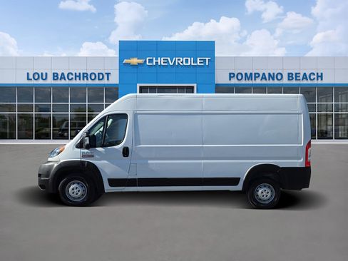 Used 2021 RAM ProMaster 2500 w/ Convenience Group image 4