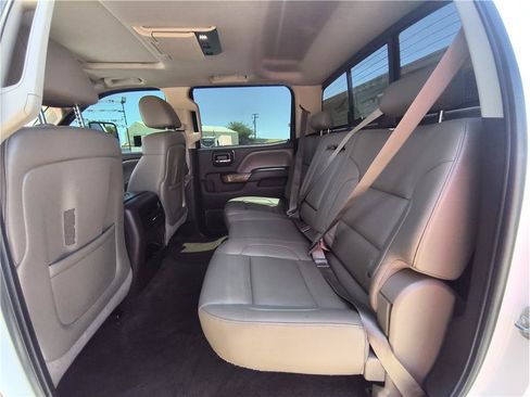 Used 2015 GMC Sierra 2500 SLT w/ Duramax Plus Package AWD/4WD image 5