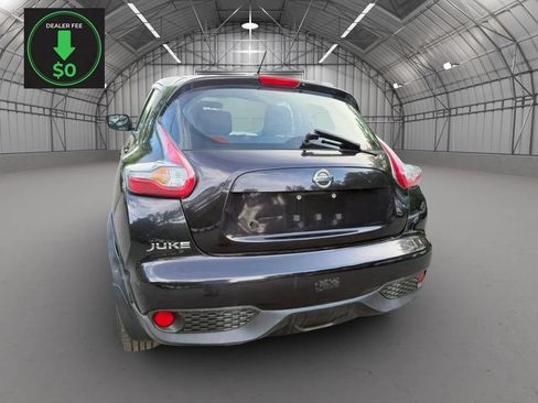 Used 2015 Nissan Juke S FWD image 6