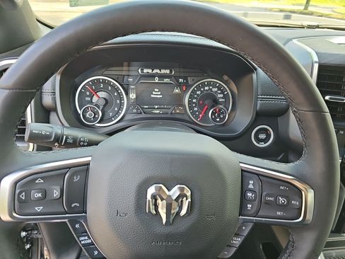 Used 2025 RAM 1500 Laramie w/ Sport Appearance Package AWD/4WD image 22