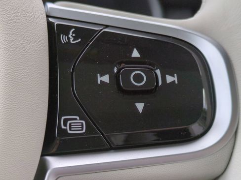 New 2026 Volvo XC90 T8 Ultra image 25