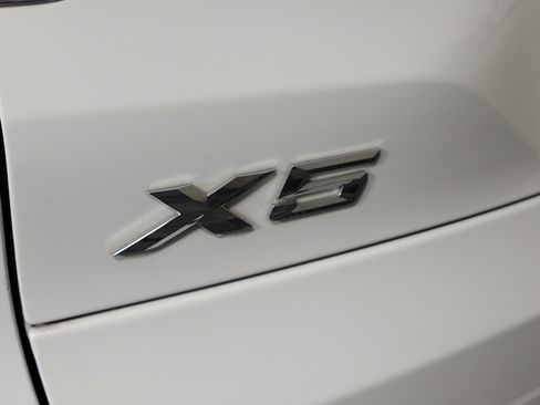Certified 2024 BMW X5 xDrive50e AWD/4WD image 24