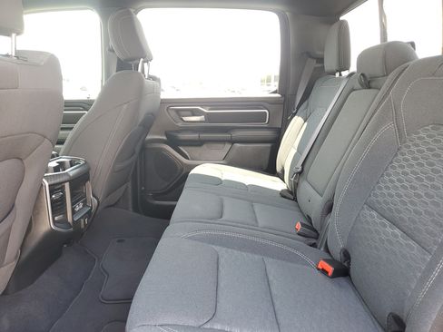 Used 2025 RAM 1500 Big Horn AWD/4WD image 9