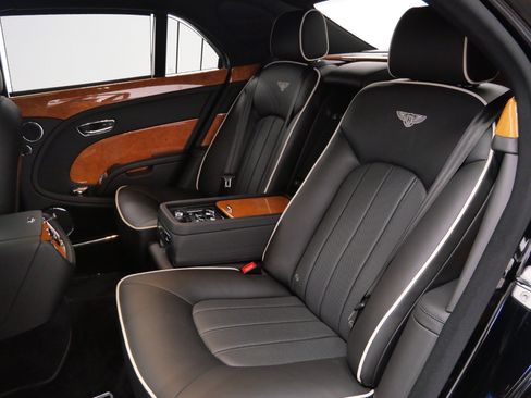 Used 2013 Bentley Mulsanne RWD image 16