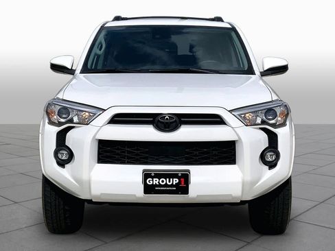 Used 2023 Toyota 4Runner SR5 image 3