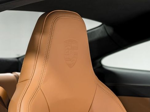 Used 2026 Porsche 911 GT3 RWD image 37