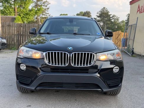 Used 2017 BMW X3 sDrive28i RWD image 2