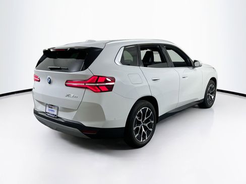 Used 2025 BMW X3 xDrive30i w/ Convenience Package image 5