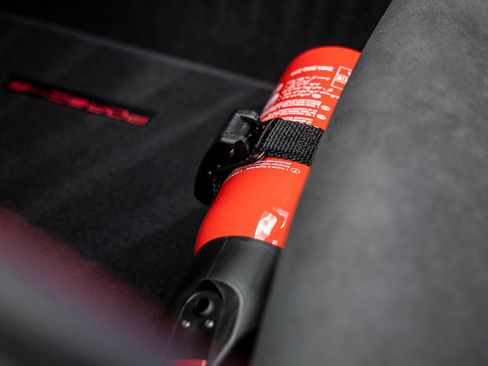 Certified 2025 Porsche 718 Boxster GTS image 32