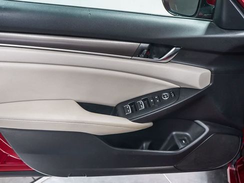 Used 2018 Honda Accord LX image 21