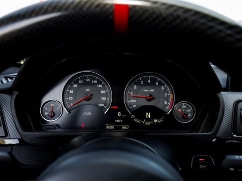 Used 2015 BMW M4 Coupe image 19