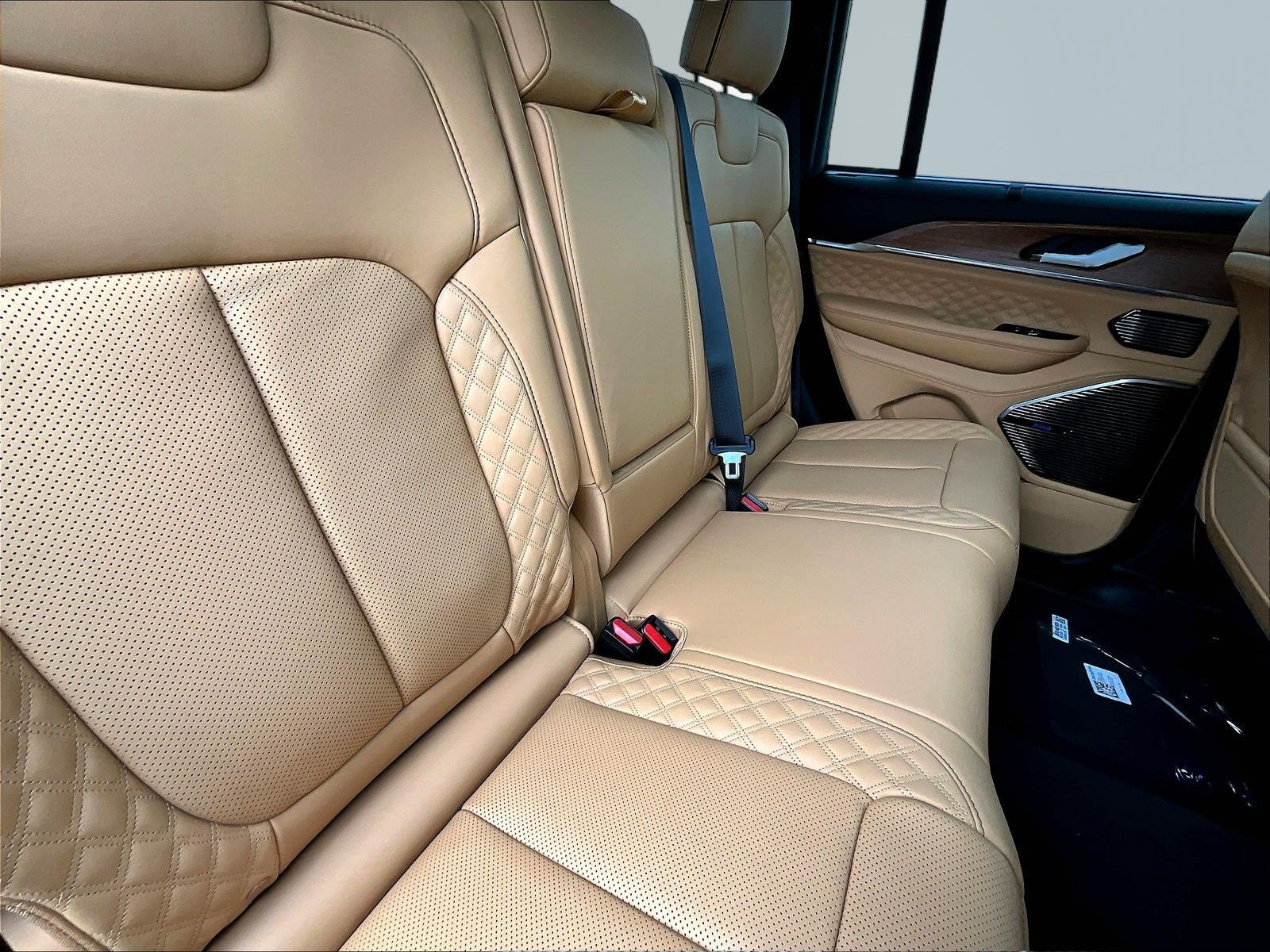 New 2027 Jeep Grand Cherokee Summit AWD/4WD image 19
