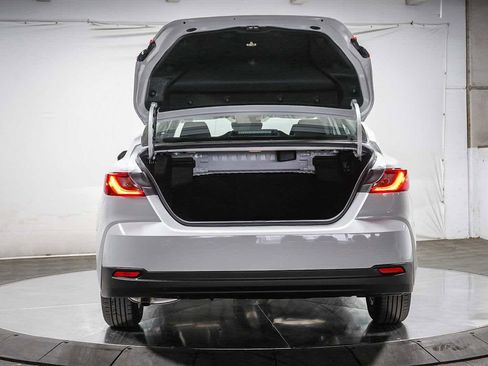 New 2026 Toyota Camry LE image 12