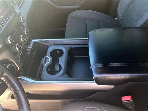 Used 2019 RAM 1500 Big Horn AWD/4WD image 16