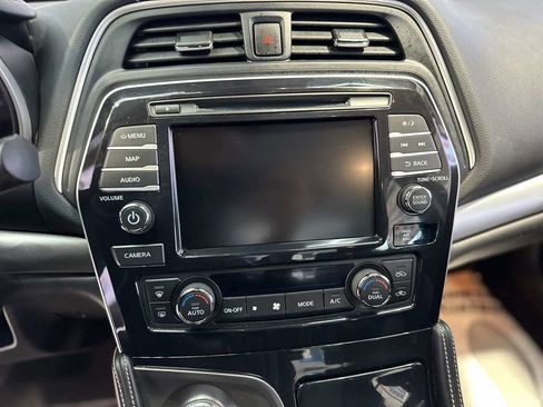 Used 2022 Nissan Maxima SV w/ Floor Mat Group image 7