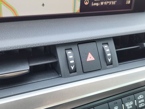 Used 2019 Lexus ES 350 w/ Accessory Package 2 image 23