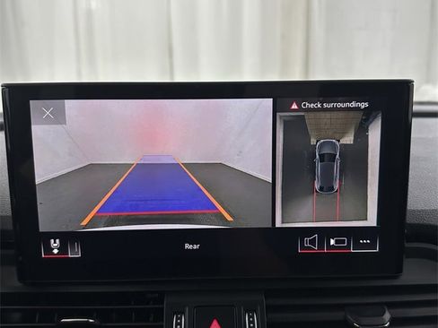 Used 2022 Audi SQ5 Premium Plus w/ Premium Plus Package image 24