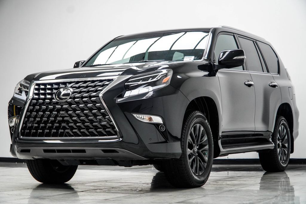 Used 2023 Lexus GX 460 Premium w/ Premium Package AWD/4WD image 10