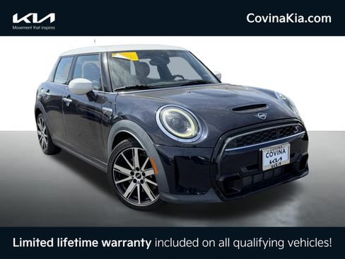 Used 2022 MINI Cooper S FWD image 2