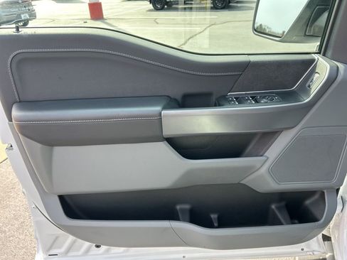 Used 2025 Ford F150 XLT w/ Equipment Group 301A Standard image 3