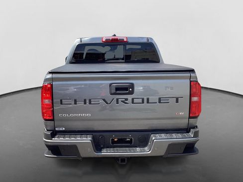 Used 2022 Chevrolet Colorado Z71 w/ Safety Package AWD/4WD image 6
