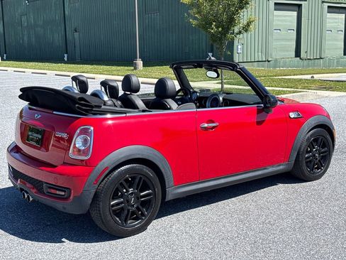 Used 2014 MINI Cooper S FWD image 7