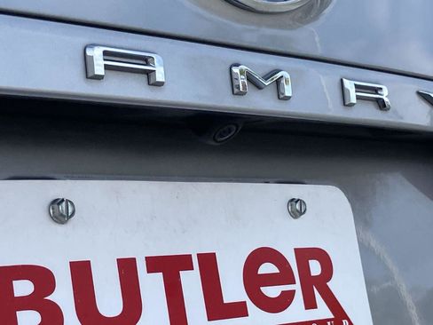 Certified 2020 Toyota Camry LE image 10