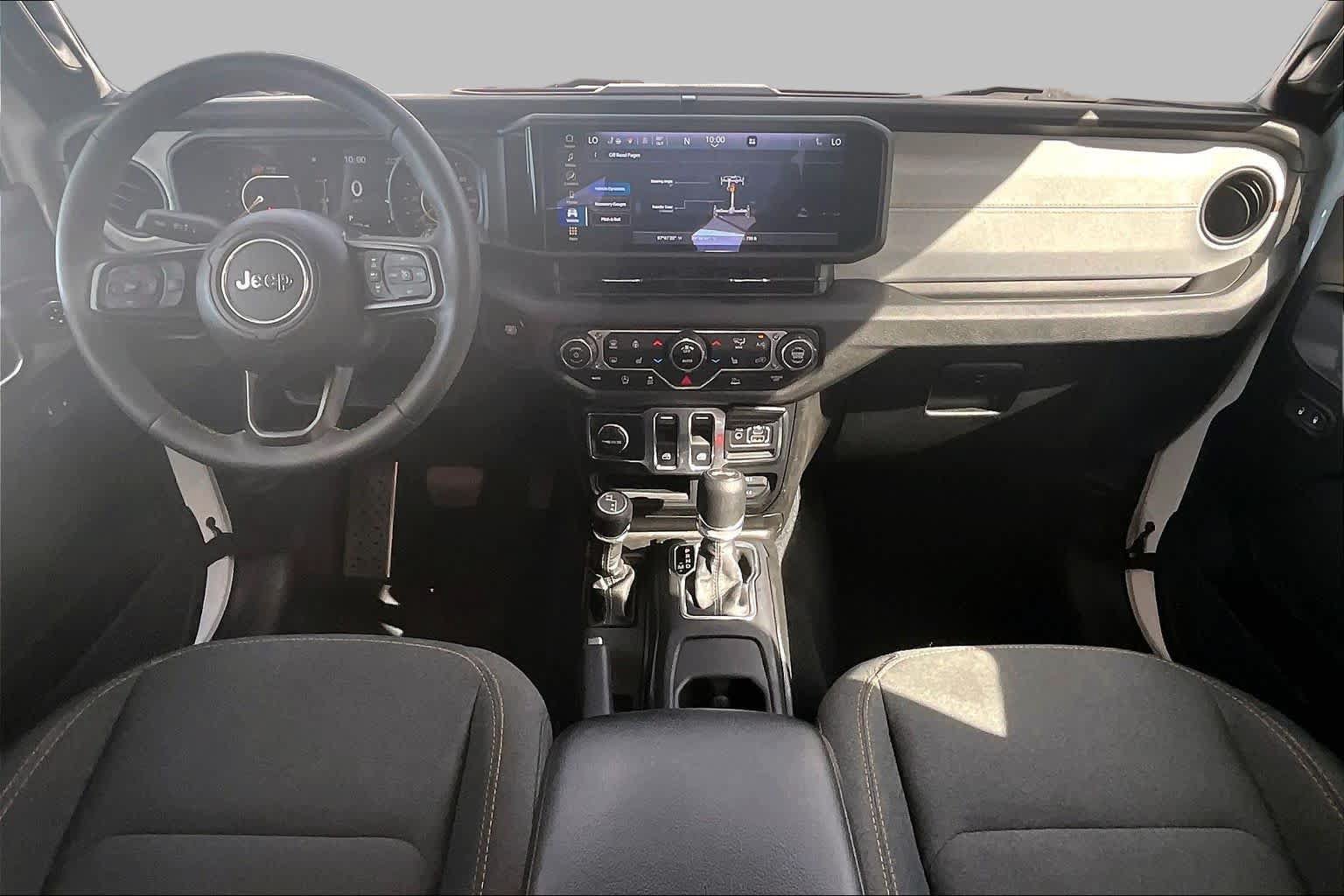 Used 2024 Jeep Wrangler Sport AWD/4WD image 14