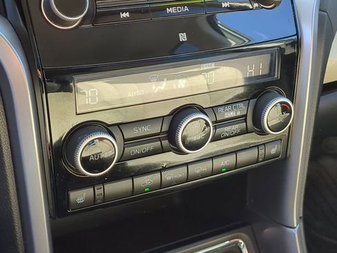 Used 2021 Subaru Ascent Premium w/ Convenience Package image 32