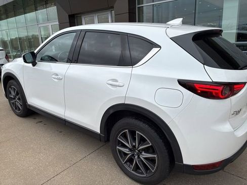 Used 2017 MAZDA CX-5 Grand Touring image 2