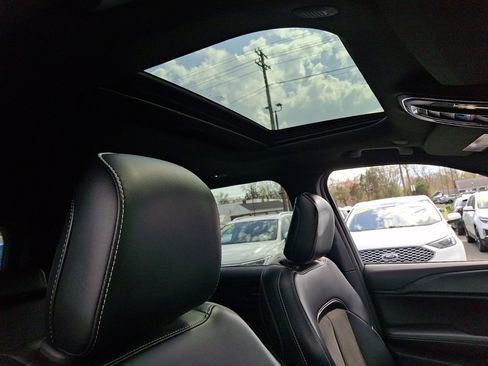 Used 2024 Jeep Grand Cherokee Altitude image 13