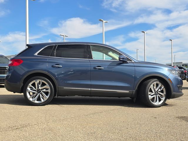Used 2018 Lincoln MKX Reserve w/ Driver Assistance Package AWD/4WD image 31