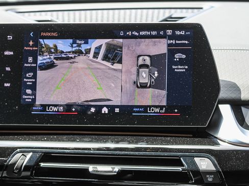 New 2026 BMW X2 xDrive28i w/ Technology Package AWD/4WD image 14