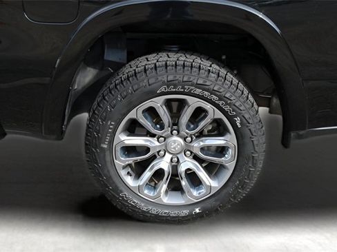 Used 2021 RAM 1500 Laramie w/ Laramie Southwest Edition image 8
