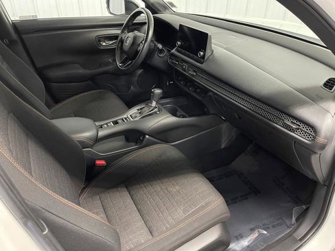 Used 2023 Honda HR-V Sport image 21