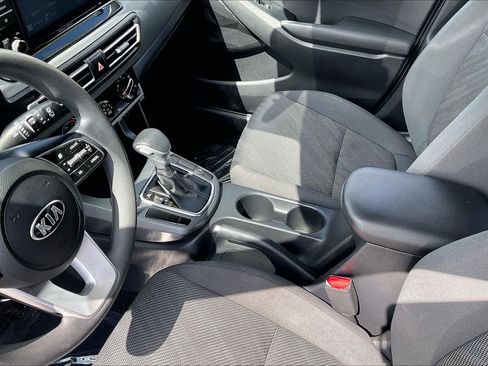Used 2021 Kia Seltos LX AWD/4WD image 17