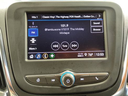 Used 2023 Chevrolet Equinox LT FWD image 25