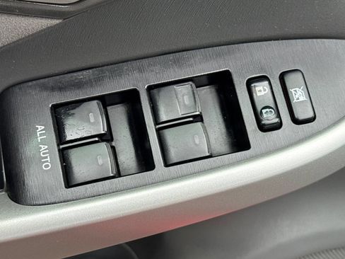 Used 2010 Toyota Prius One FWD image 12