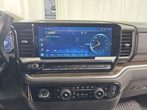 Certified 2023 Chevrolet Silverado 1500 LT image 25