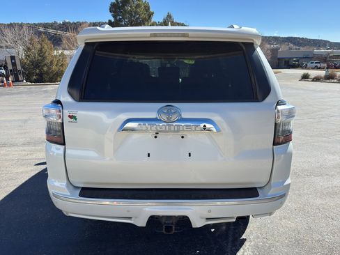 Used 2016 Toyota 4Runner Limited image 6