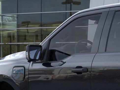 New 2025 Ford F150 Lightning XLT image 20