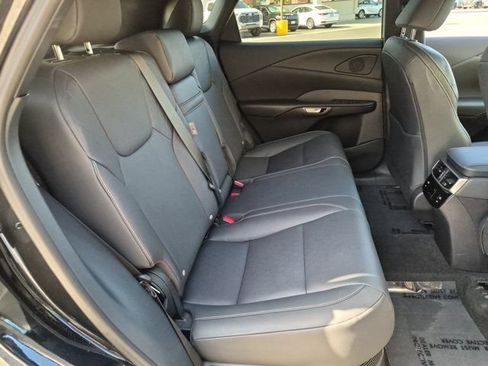 Used 2025 Lexus RX 350 w/ Convenience Package AWD/4WD image 31