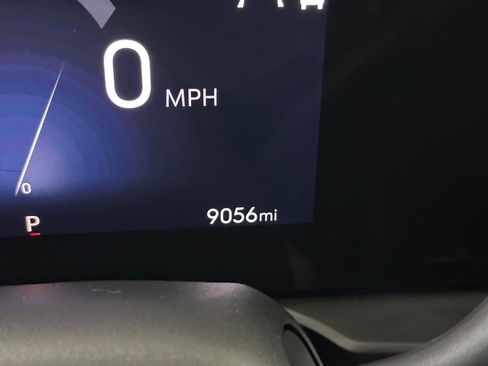 Certified 2024 Buick Envista Preferred w/ Convenience II Package image 9