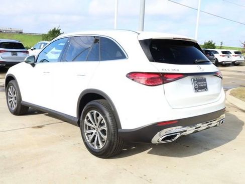 New 2026 Mercedes-Benz GLC 300 GLC 300 image 8