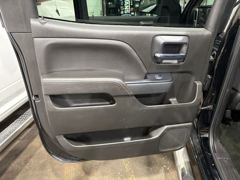Used 2017 Chevrolet Silverado 1500 LT w/ All Star Edition AWD/4WD image 11