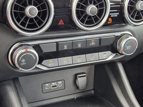 Used 2023 Nissan Sentra SV image 18