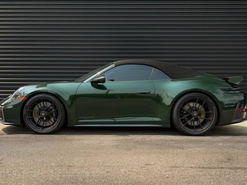 Used 2026 Porsche 911 Carrera GTS RWD image 2