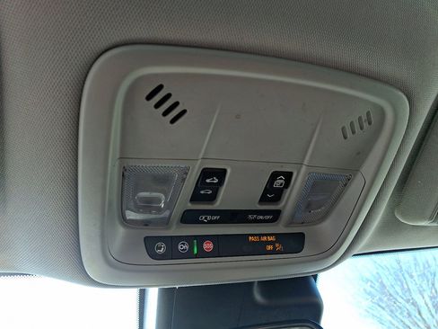 Used 2023 Chevrolet Malibu LT image 32