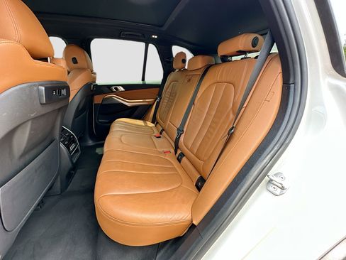 Used 2022 BMW X5 sDrive40i w/ Parking Assistance Package RWD image 25
