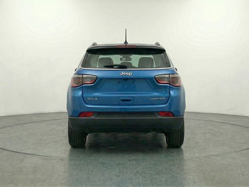 Used 2025 Jeep Compass Limited image 7